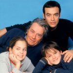 photos de famille avec Alain Delon
